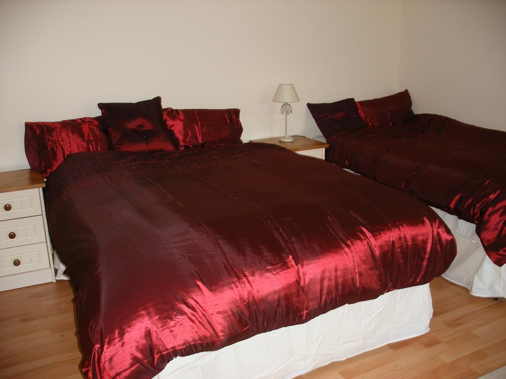 Mountshannon Cottage Екстериор снимка